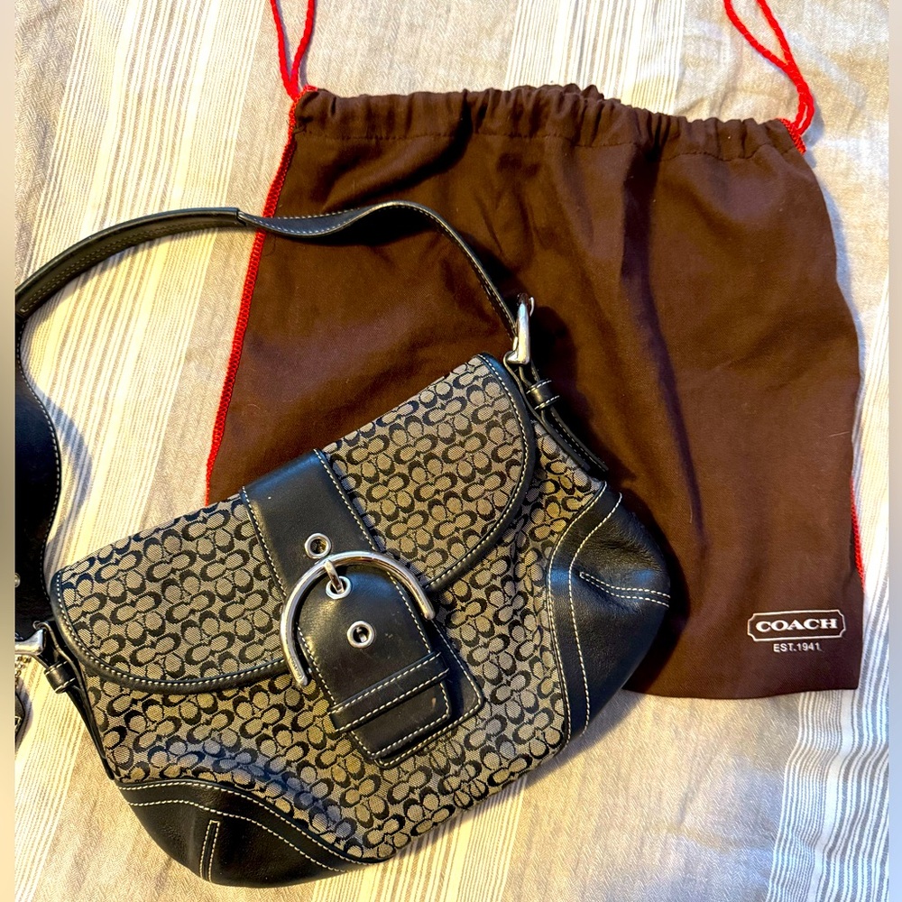 🖤 authentic small black coach bag 🖤